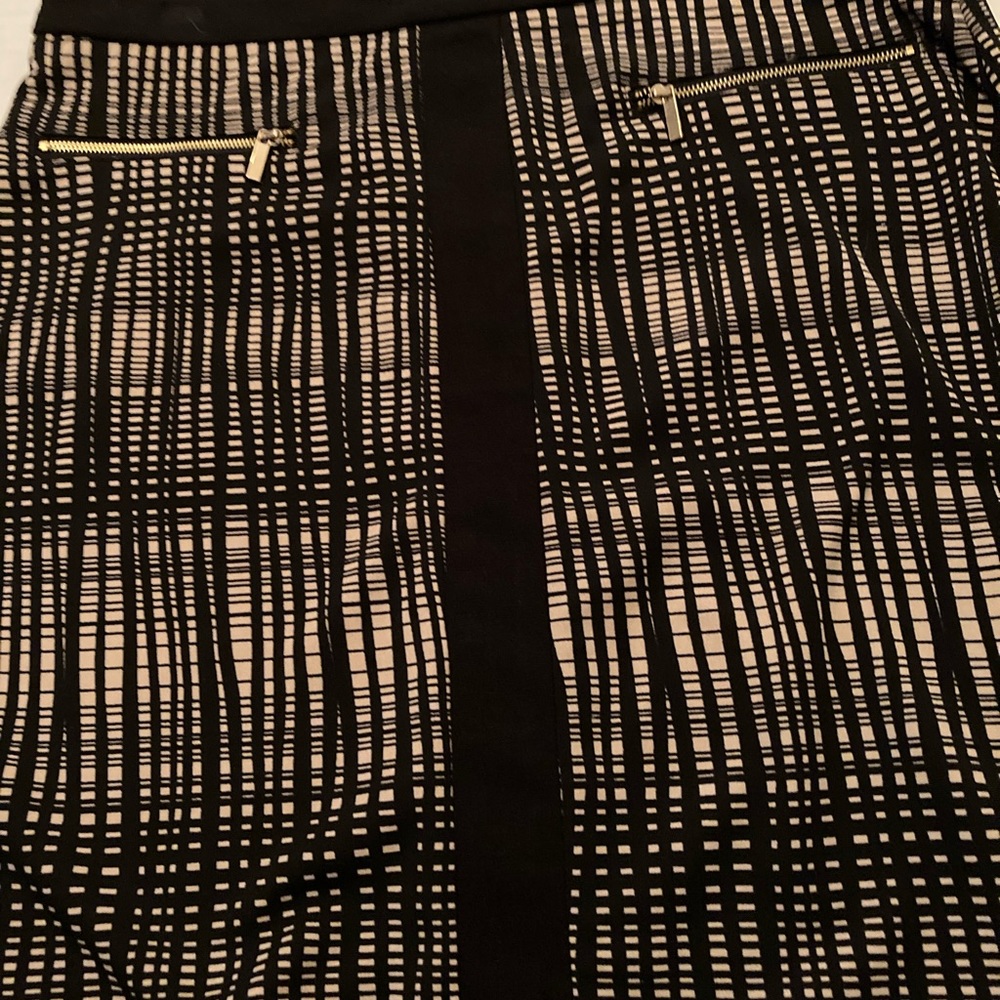 Premise black/tan skirt